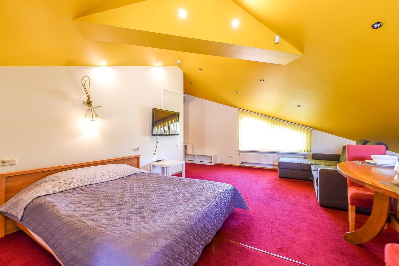 Zeliuga Apartments パランガ エクステリア 写真
